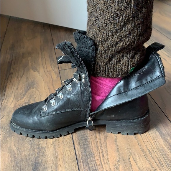 (3/$10) Hop & Flop Boot “Socks” - Picture 2 of 2